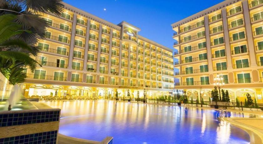 Lk Celestite Hotel Pattaya Luaran gambar