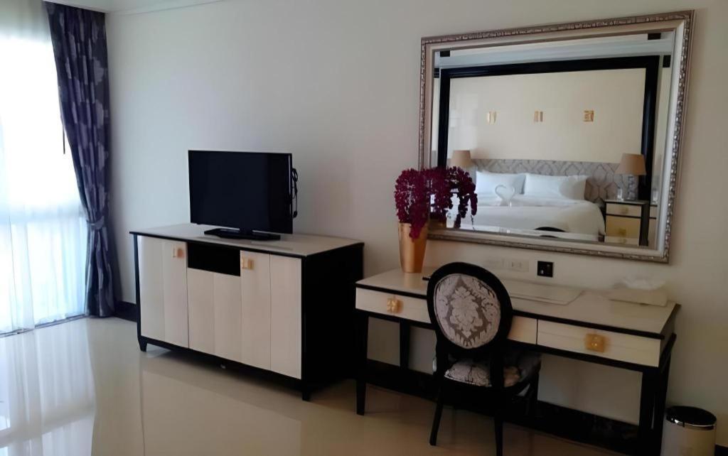 Lk Celestite Hotel Pattaya Luaran gambar