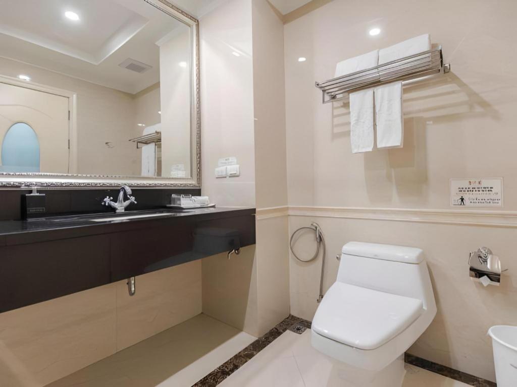 Lk Celestite Hotel Pattaya Luaran gambar