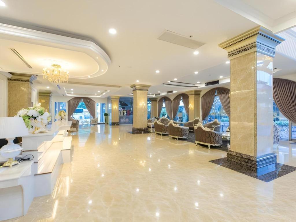 Lk Celestite Hotel Pattaya Luaran gambar